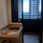 pantry-balcony-4c9f148fd2cc2f89285f7e36166db53a